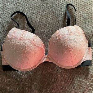 Victoria’s Secret Very Sexy Push Up Bra